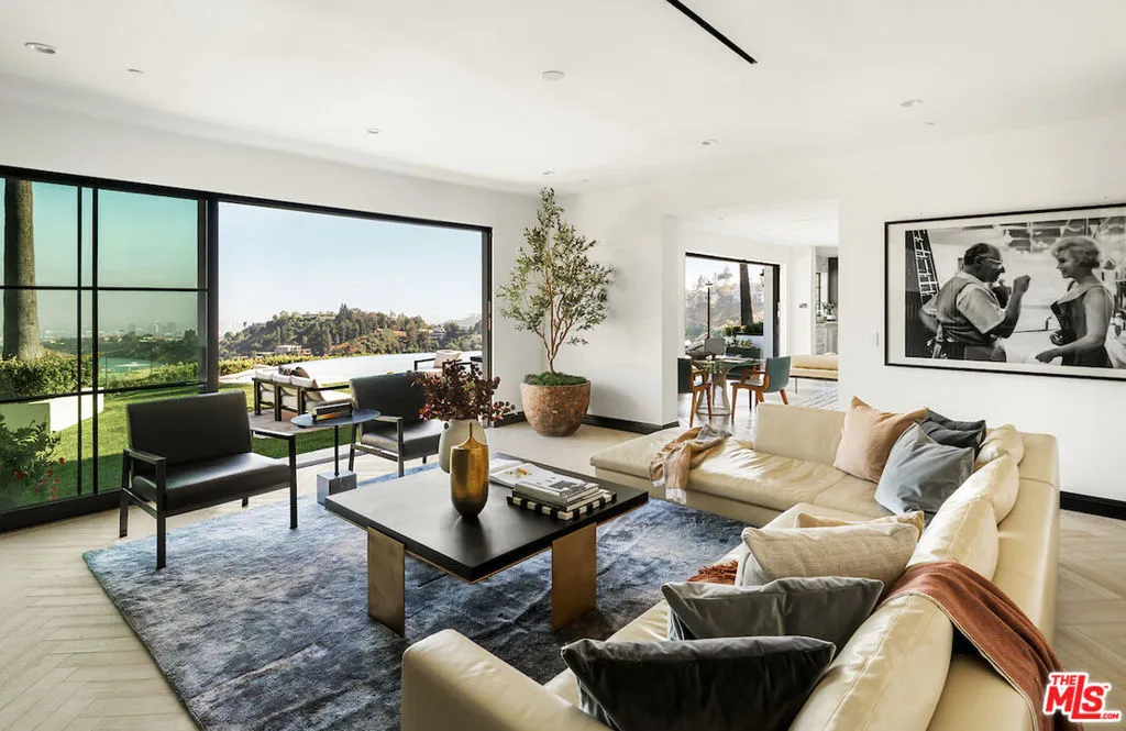 10932 Savona Road, Los Angeles, California 90077 home-pic-28